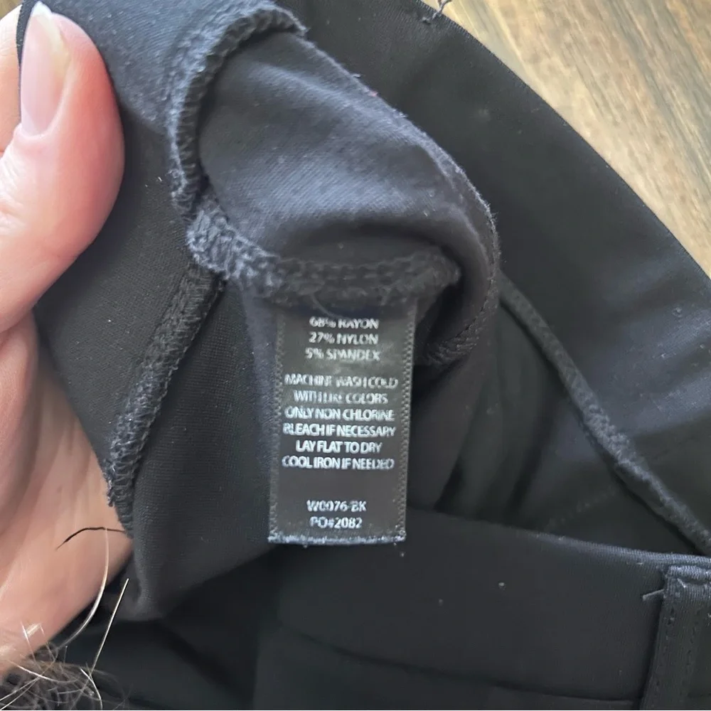 Betabrand black Two-Pocket DPYP Dress Pant Yoga Pant | Straight medium petite - Picture 5 of 8